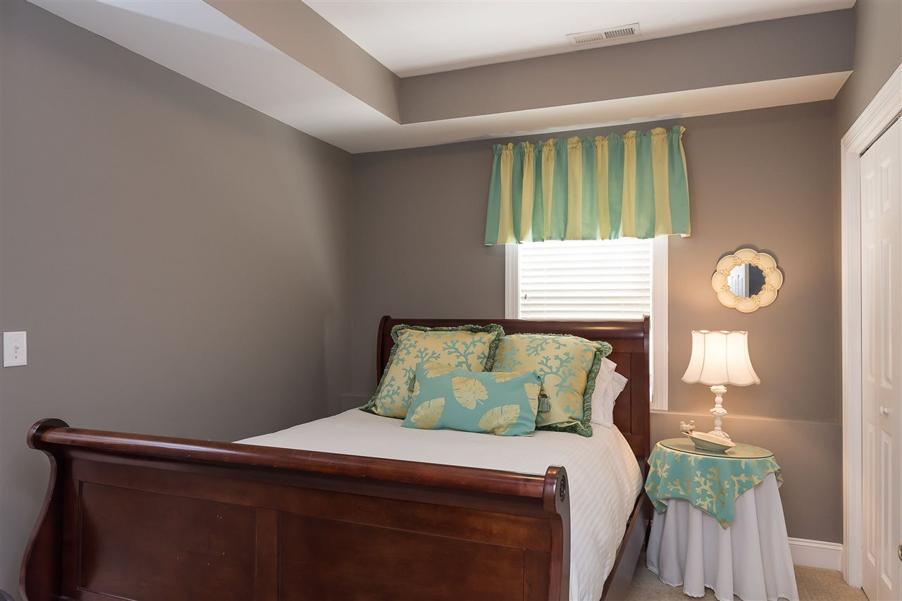 2015 Pine Drive Raleigh, NC 27608 - Photo 18 of 25 Photo 18