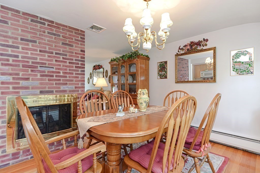 84 Plymouth Road Wakefield, MA 01880 - Photo 12 of 34 Gallery Image 12
