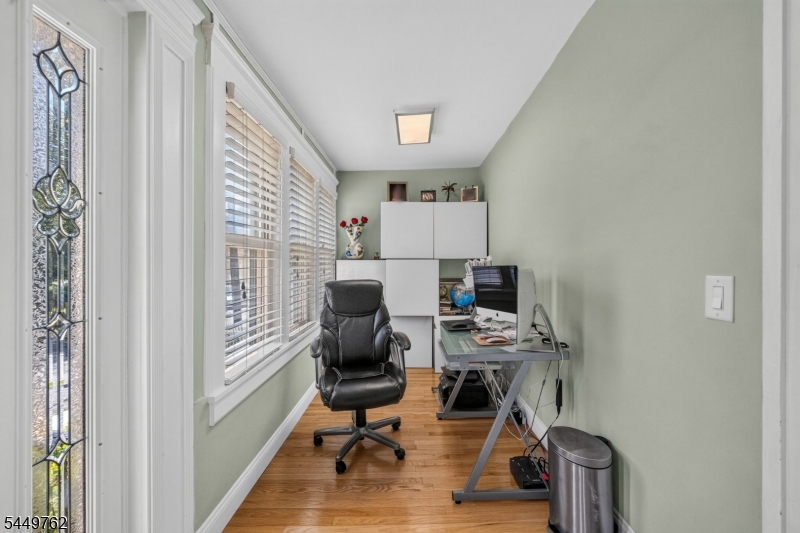 30 Elm Street Ridgefield Park, NJ 07660 - Photo 3 of 37 Gallery Image 3