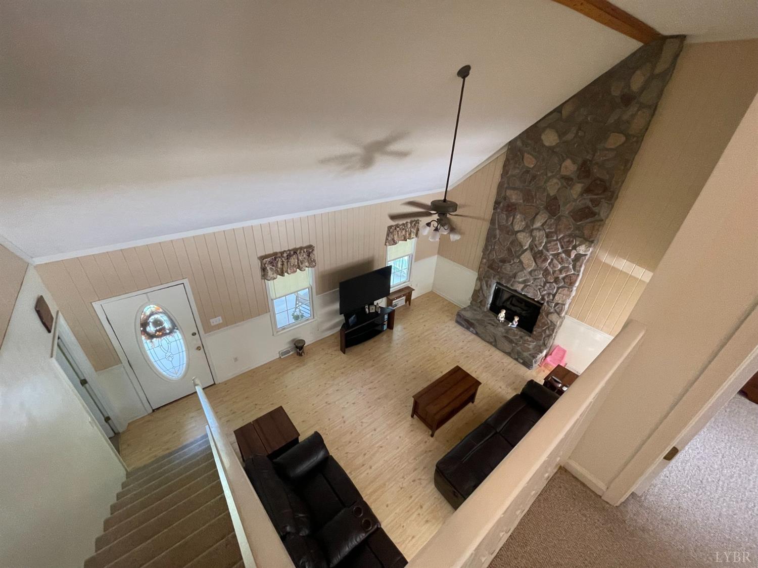 755 Bearfield Road Amherst, VA 24521 - Photo 2 of 98 a living room with furniture and a couch
