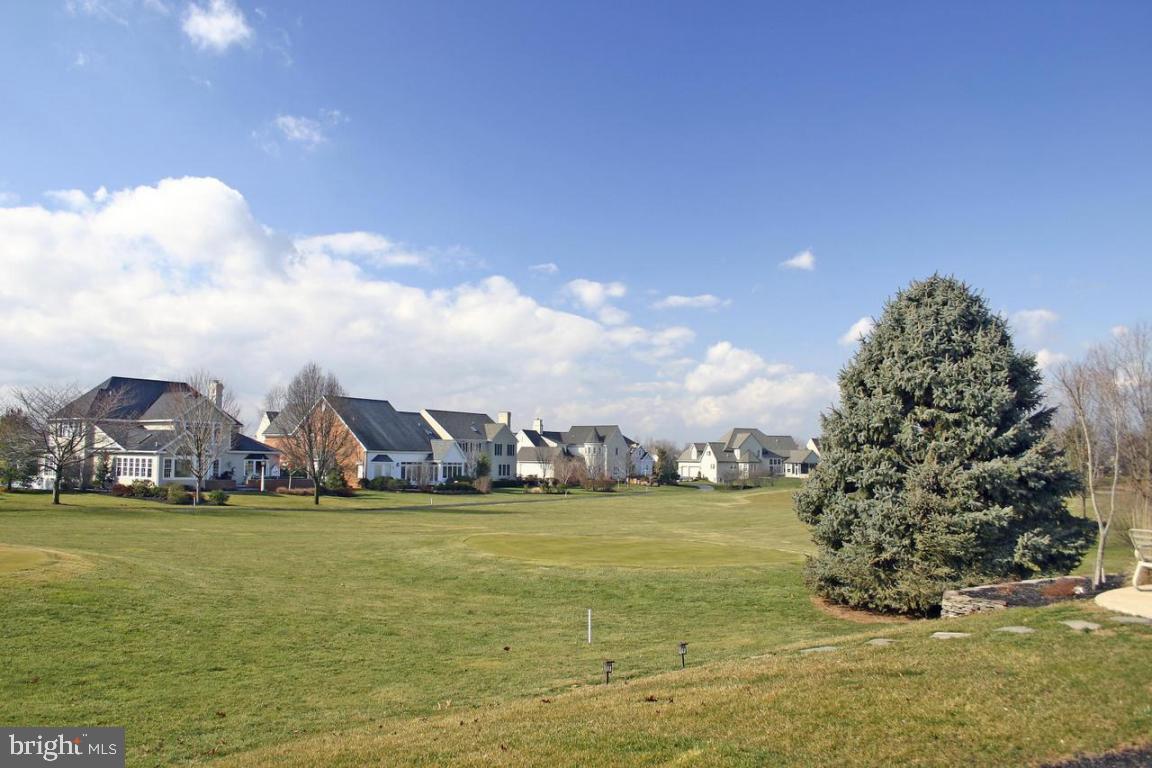 1004 Laureldale Court Lititz, PA 17543 - Photo 6 of 6 Gallery Image 6