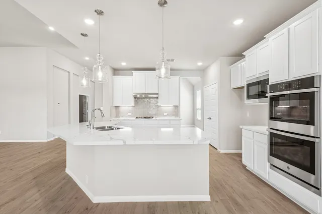 $530,430 | 6918 Nichols Landing, Needville, TX 77461