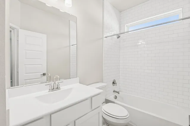 $530,430 | 6918 Nichols Landing, Needville, TX 77461