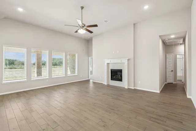 $530,430 | 6918 Nichols Landing, Needville, TX 77461