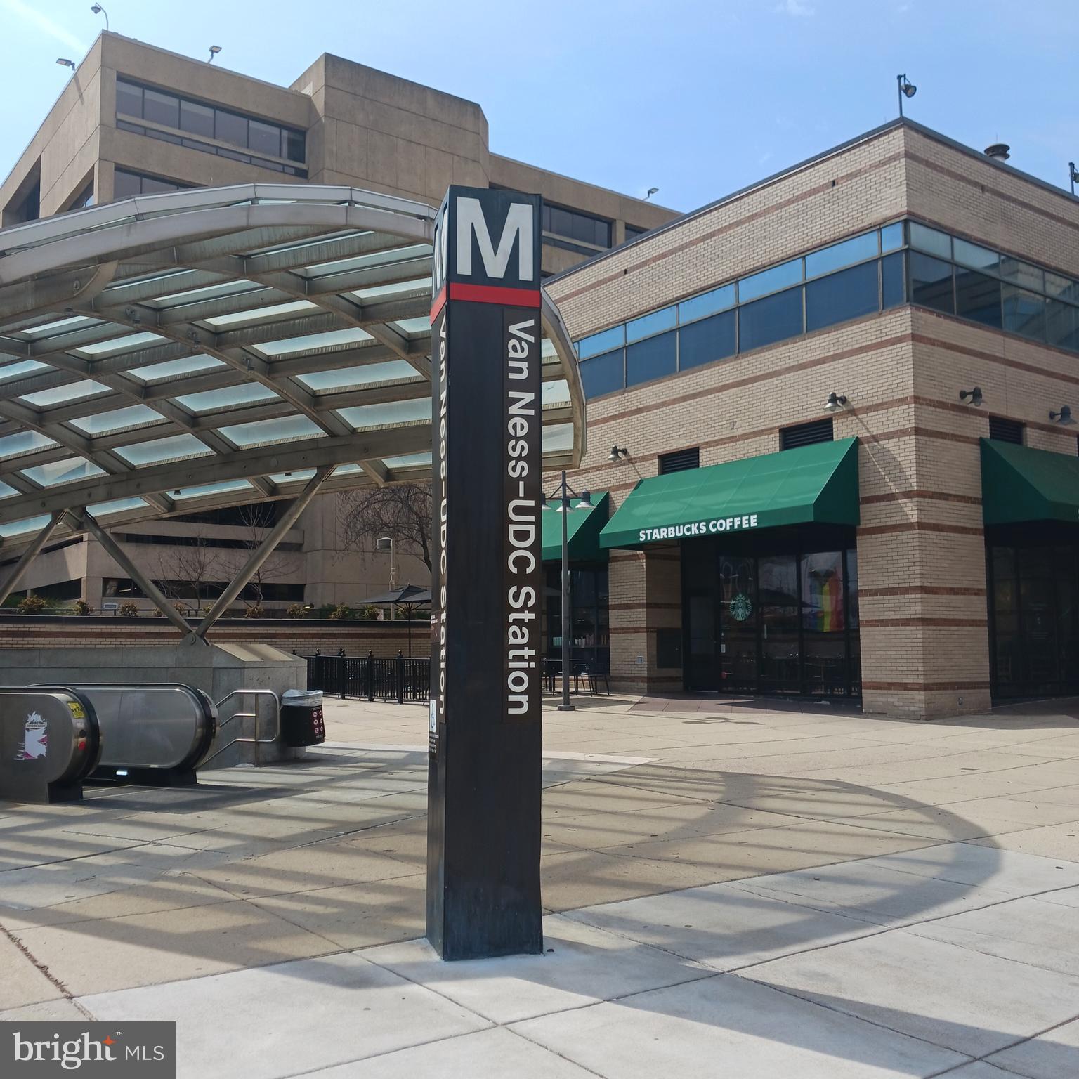 2939 Van Ness Street Northwest, Unit 1126 Washington, DC 20008 - Photo 27 of 31 a view of entryway front of house