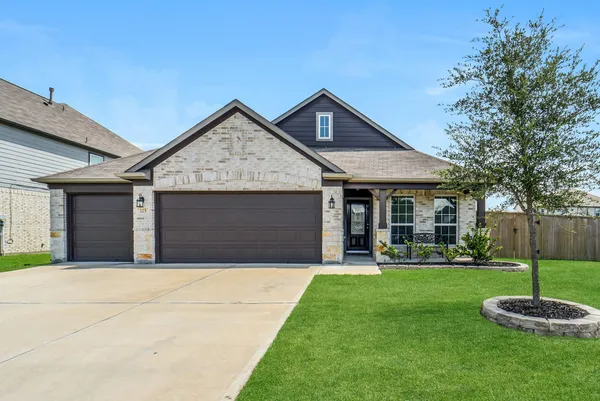 $297,000 | 125 Highland Prairie Way, Waller, TX 77484