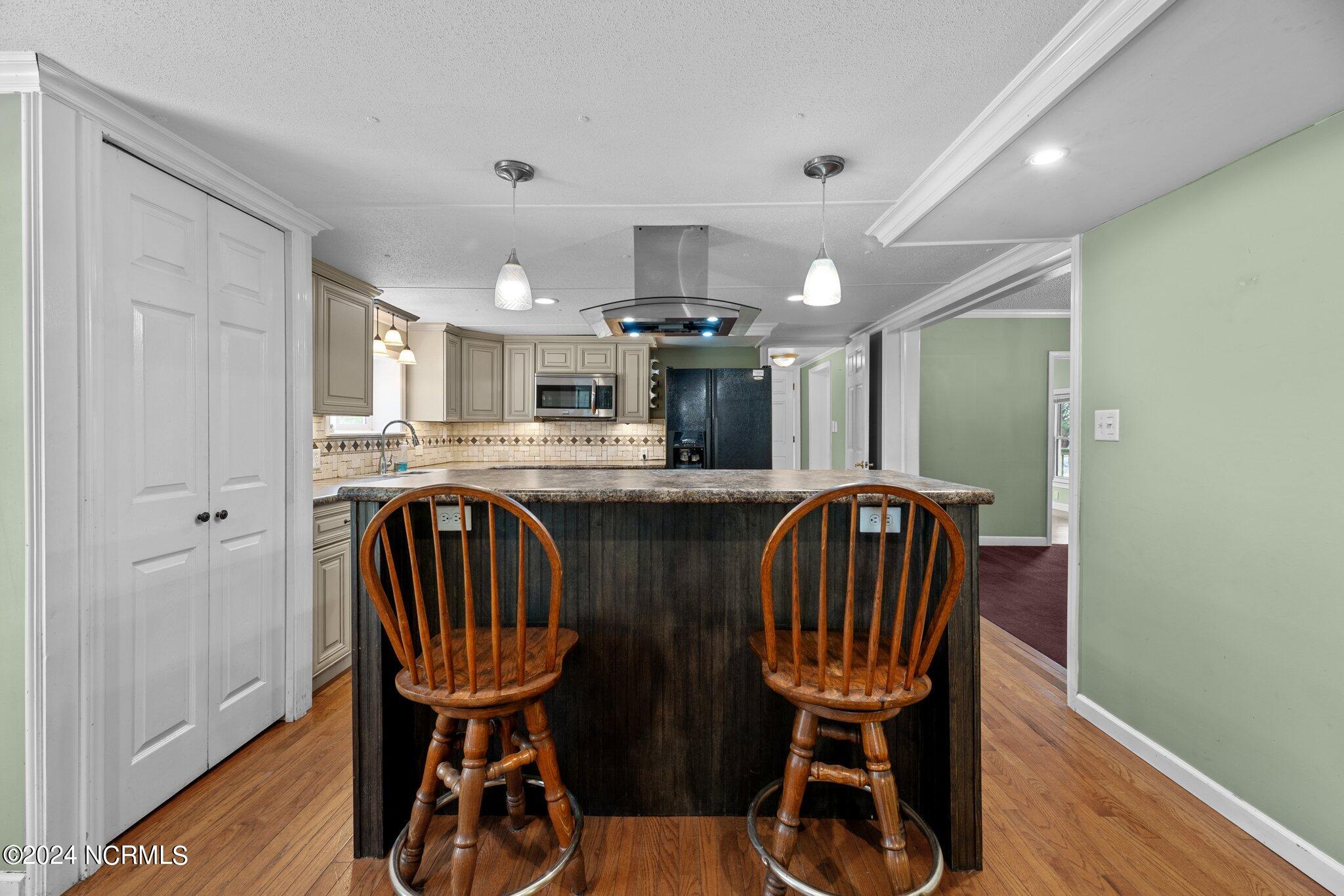 405 Sand Ridge Road New Bern, NC 28560 - Photo 9 of 36 17-web-or-mls-DSC_2833
