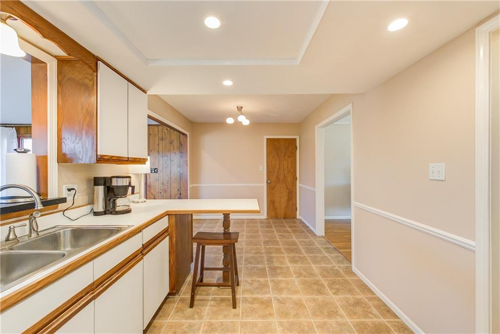 7804 Partridge Road Indianapolis, IN 46227 - Photo 19 of 47 Gallery Image 19