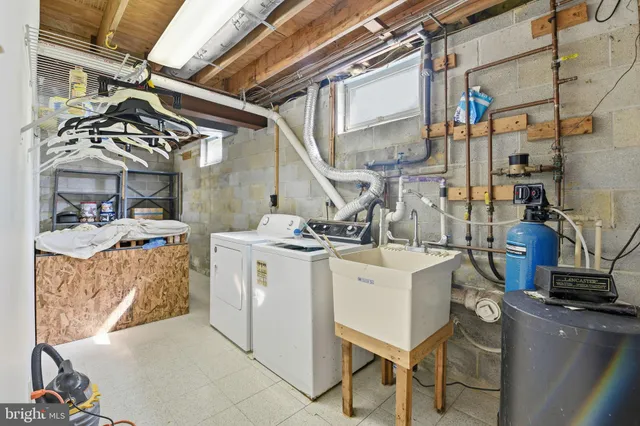 $380,000 | 43 Ashfield Drive, Littlestown, PA 17340