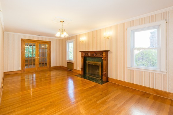 234 Bonad Road Brookline, MA 02467 - Photo 6 of 24 Gallery Image 6