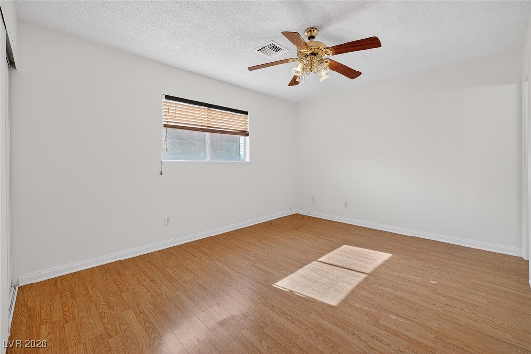 616 Hidden Valley Drive Henderson, NV 89002 - Photo 13 of 34