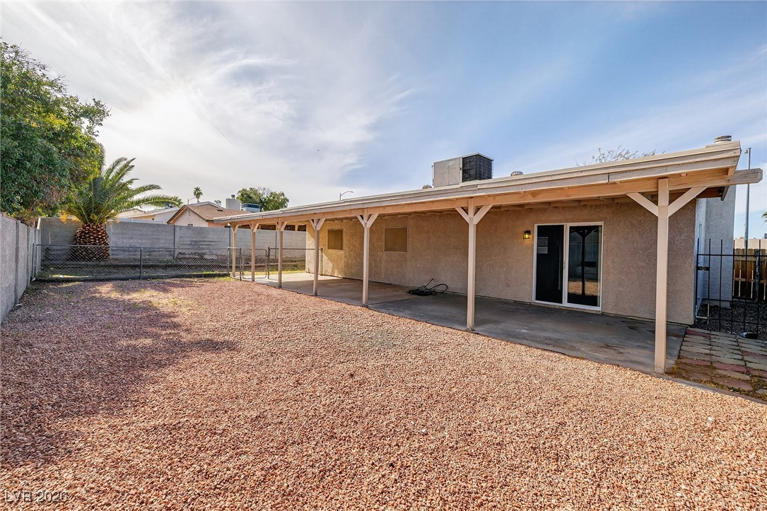 616 Hidden Valley Drive Henderson, NV 89002 - Photo 23 of 34