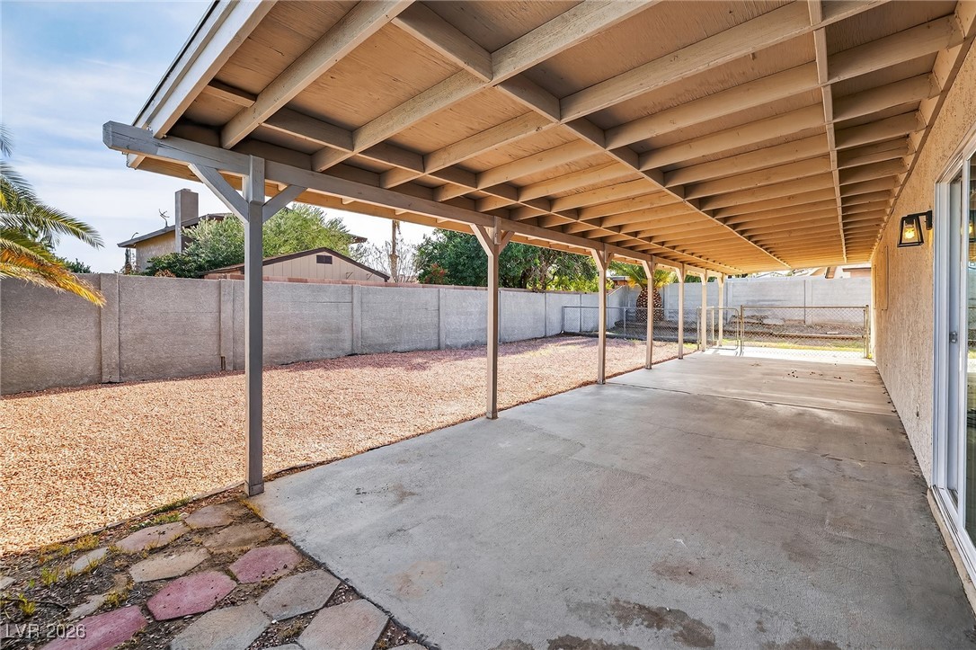 616 Hidden Valley Drive Henderson, NV 89002 - Photo 24 of 34