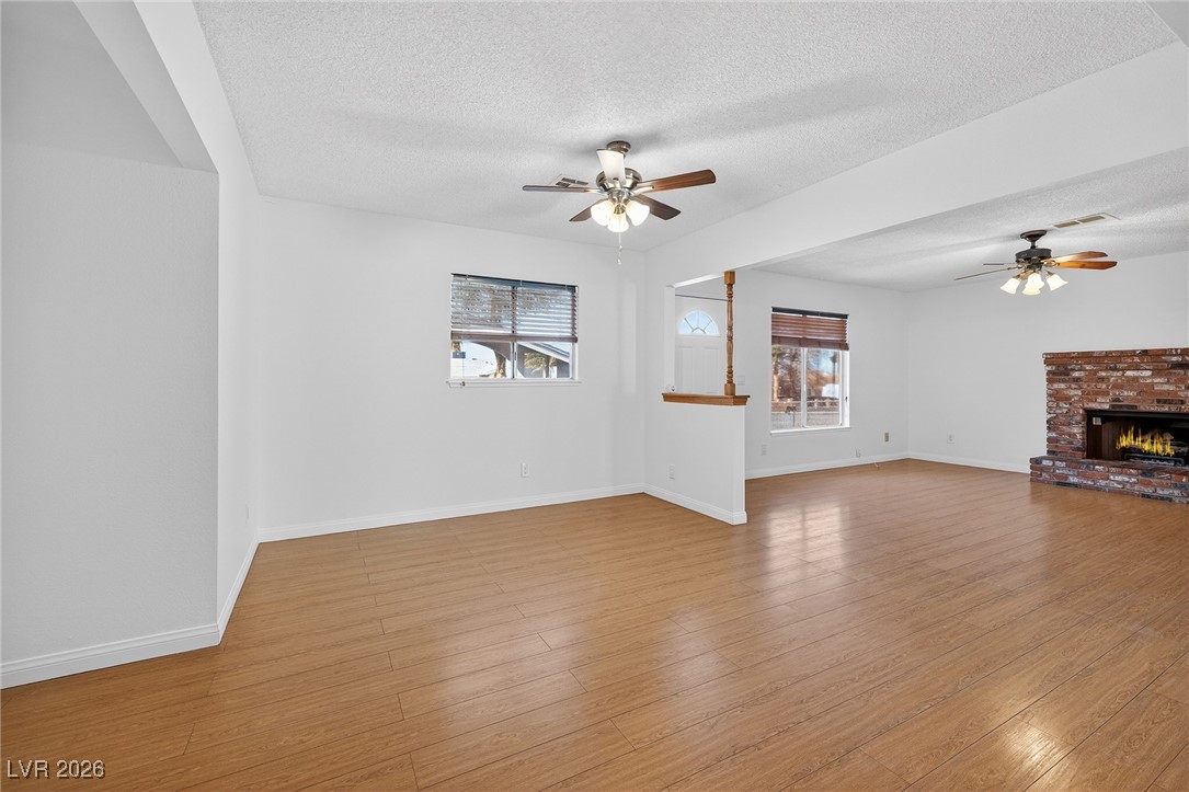 616 Hidden Valley Drive Henderson, NV 89002 - Photo 6 of 34