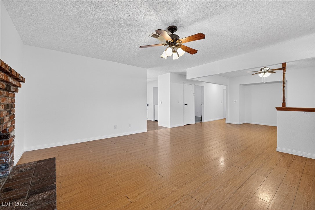 616 Hidden Valley Drive Henderson, NV 89002 - Photo 9 of 34