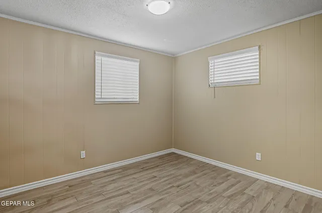 $199,950 | 310 Kelvin Avenue, El Paso, TX 79915