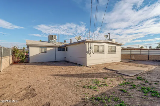 $199,950 | 310 Kelvin Avenue, El Paso, TX 79915