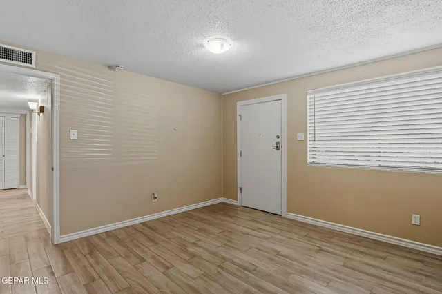 $199,950 | 310 Kelvin Avenue, El Paso, TX 79915