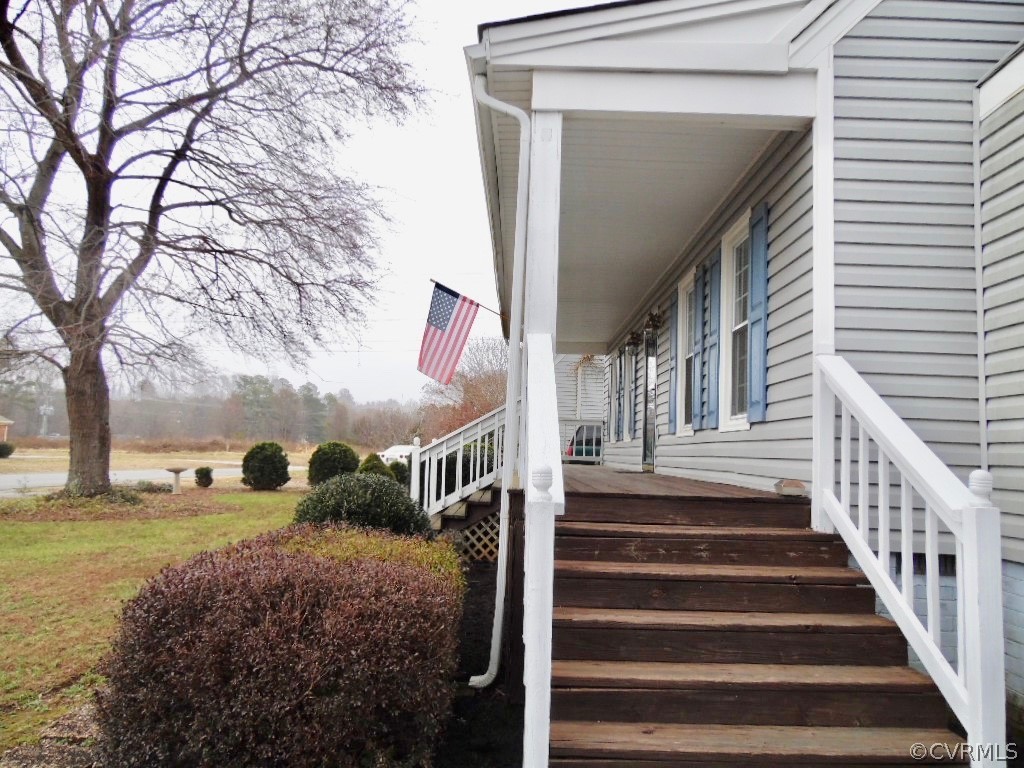 7760 Drexelbrook Road Chesterfield, VA 23832 - Photo 4 of 24 a view of a house with a yard