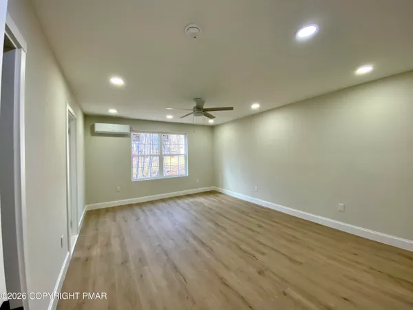 $585,000 | 1109 North Rocky Mountain Drive, Effort, PA 18330