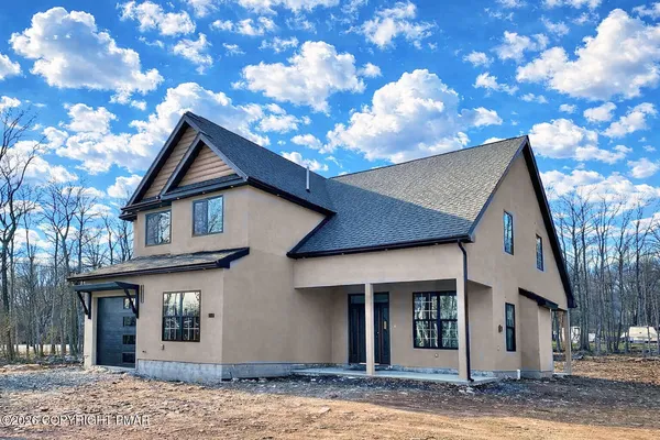 $585,000 | 1109 North Rocky Mountain Drive, Effort, PA 18330