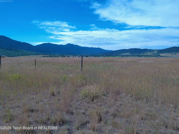 $330,000 | Lot 1 Co Road, Etna, WY 83118
