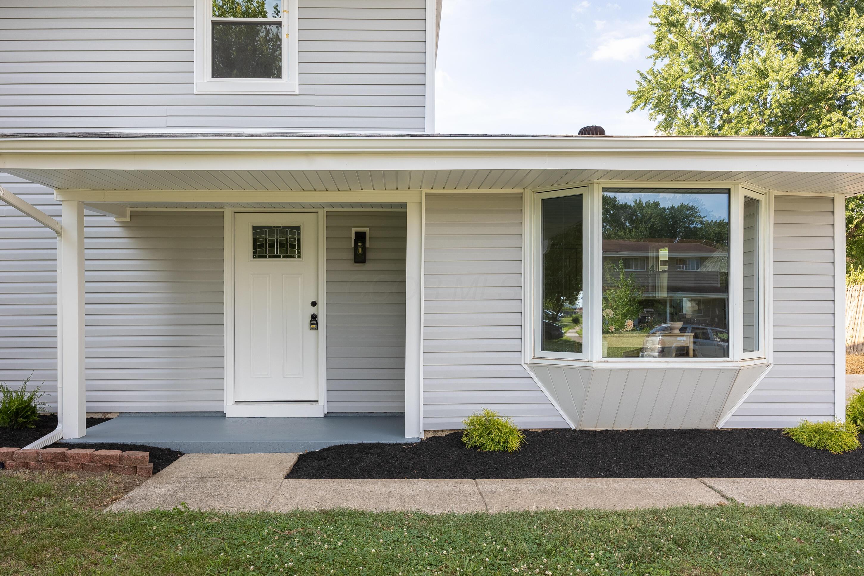 876 Grenada Road Columbus, OH 43207 - Photo 6 of 48 876 Grenada