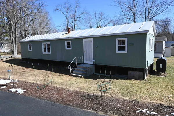 $64,900 | 173 Preston Street, Hillsborough, NH 03244