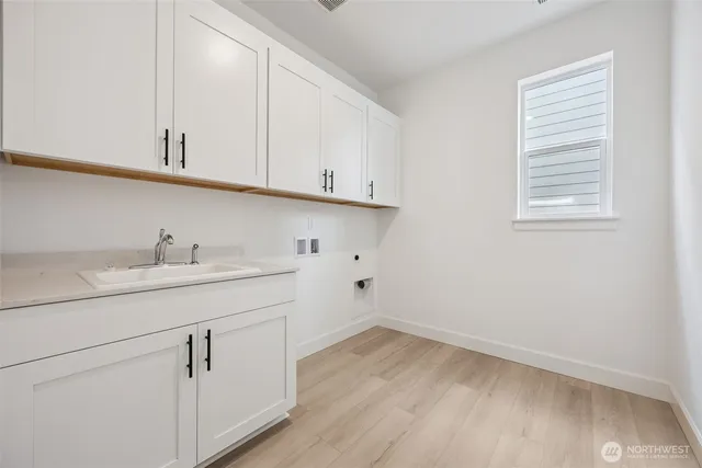 $1,024,990 | 2209 Oak Court, Unit 9, Milton, WA 98354