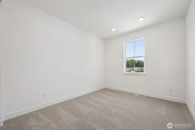 $1,024,990 | 2209 Oak Court, Unit 9, Milton, WA 98354