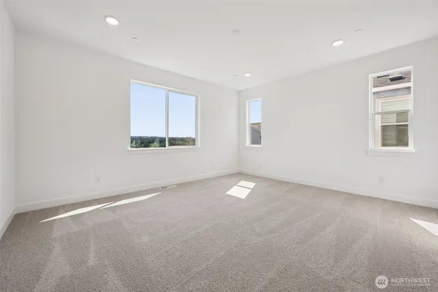 $1,024,990 | 2209 Oak Court, Unit 9, Milton, WA 98354