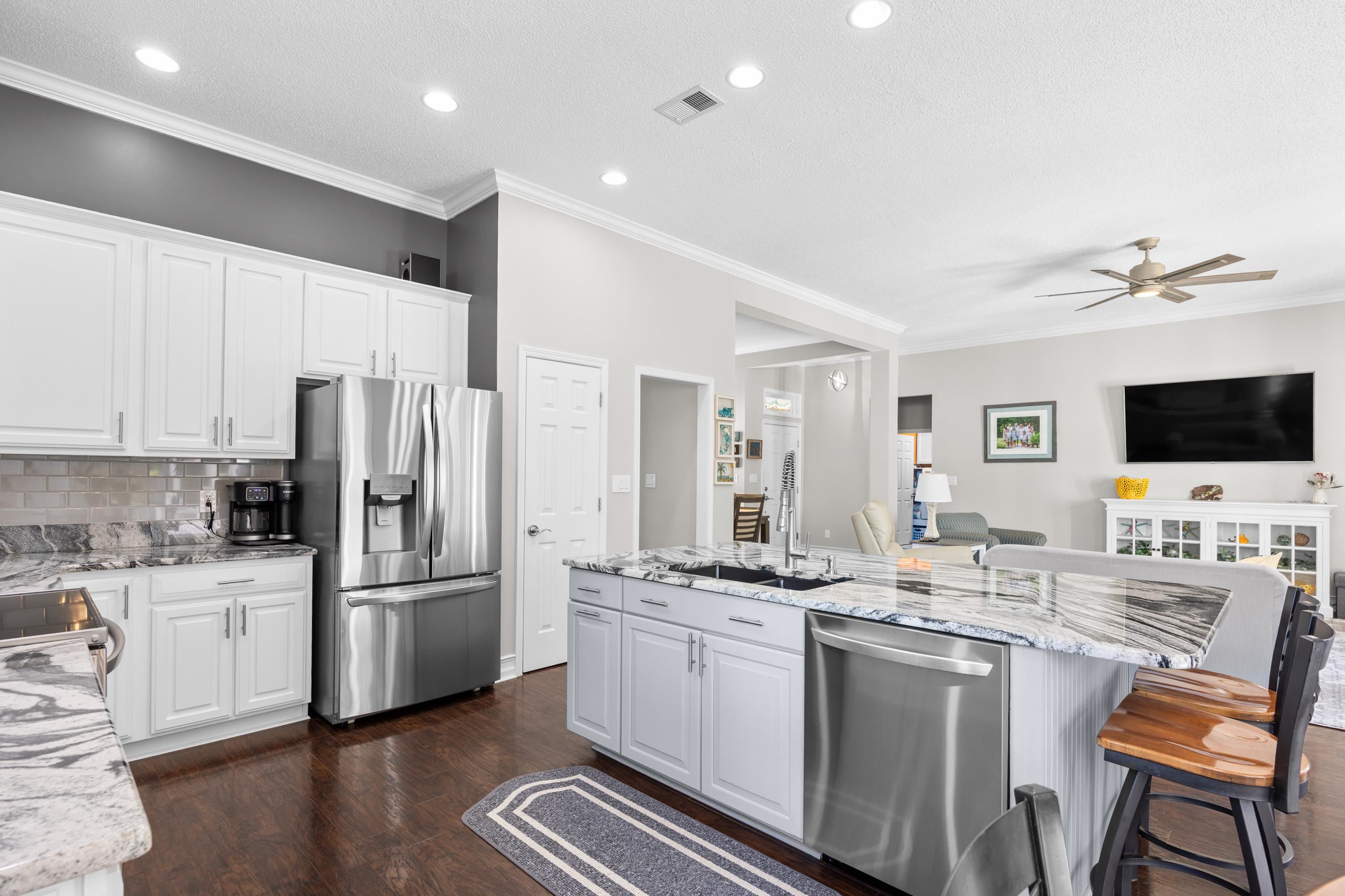 6 Guillemont Court Murrells Inlet, SC 29576 - Photo 10 of 38