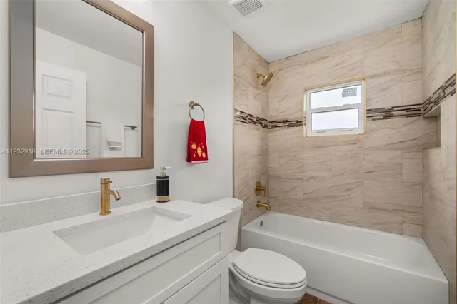 $380,000 | 6724 Heavitree Drive, Sebring, FL 33876