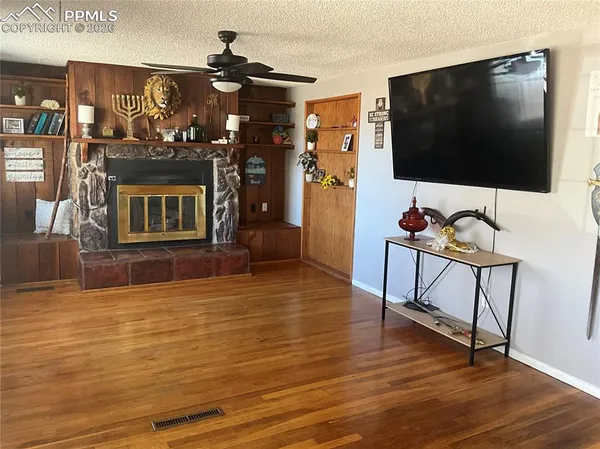 $350,999 | 1226 Maxwell Street, Colorado Springs, CO 80906