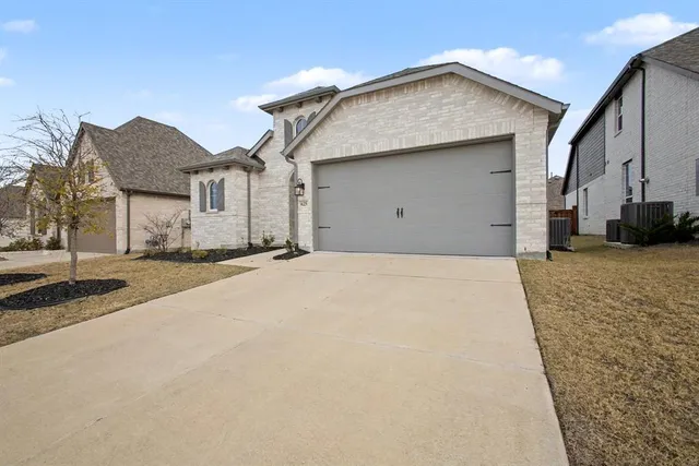 $2,850 | 625 Brockwell Bend, Forney, TX 75126