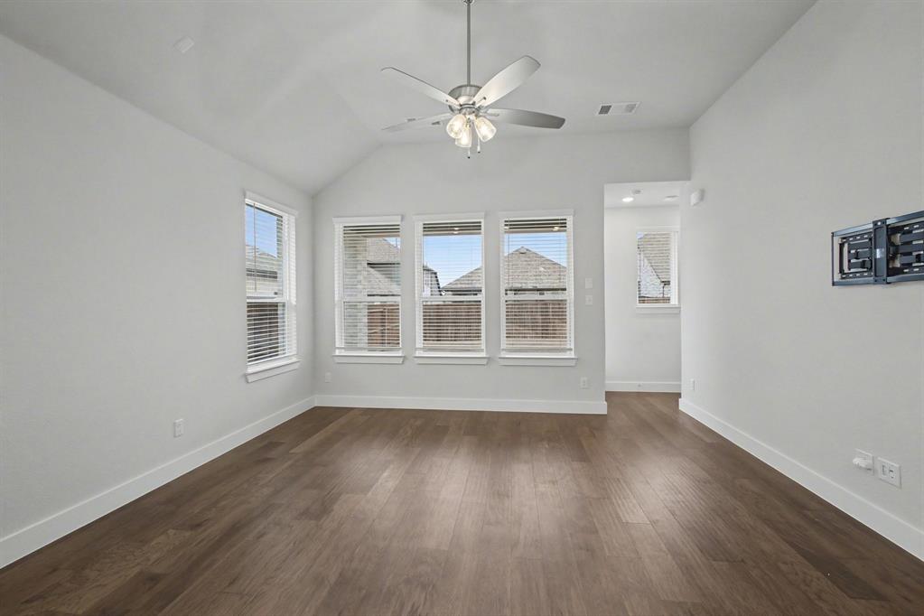 625 Brockwell Bend Forney, TX 75126 - Photo 5 of 24