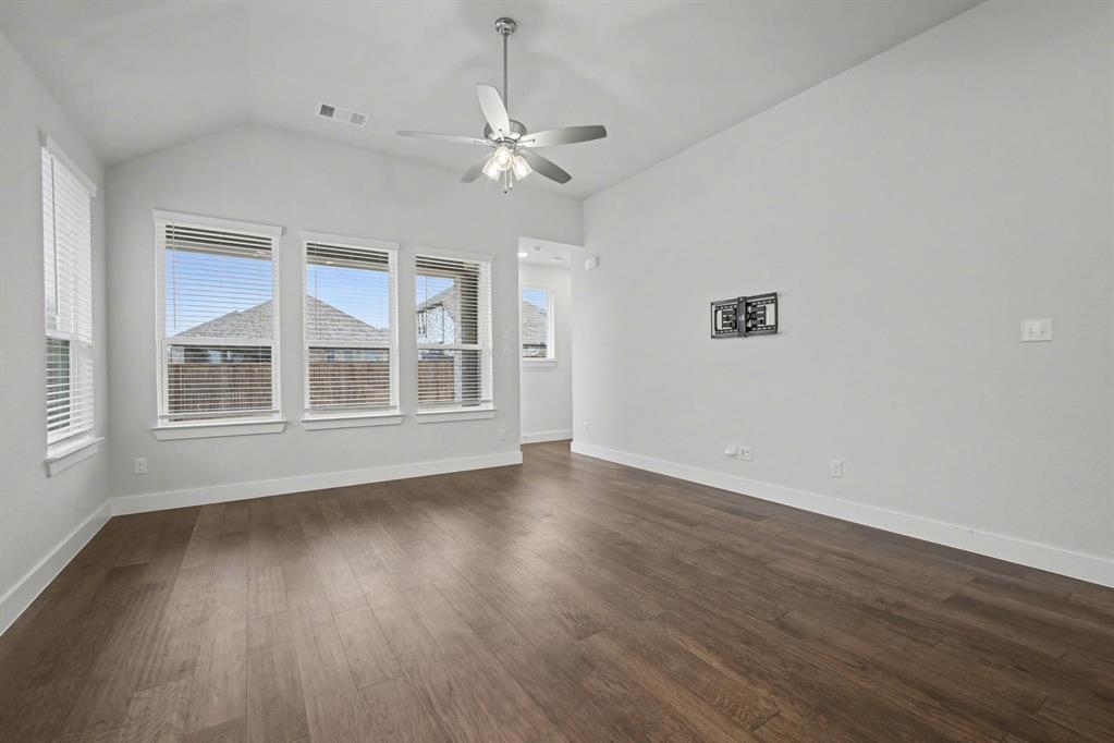 625 Brockwell Bend Forney, TX 75126 - Photo 6 of 24