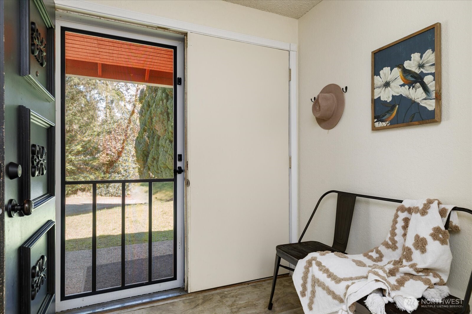 1269 Silver Lake Road Oak Harbor, WA 98277 - Photo 4 of 37