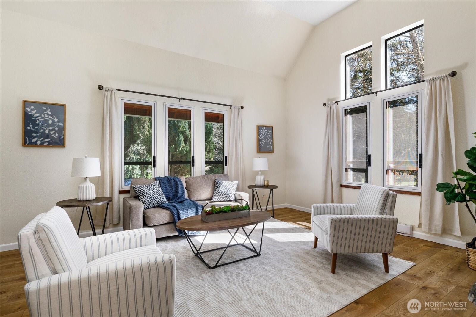 1269 Silver Lake Road Oak Harbor, WA 98277 - Photo 7 of 37