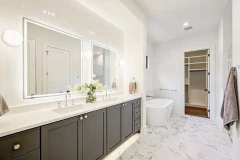 $2,075,000 | 1705 Cullen Avenue, Austin, TX 78757