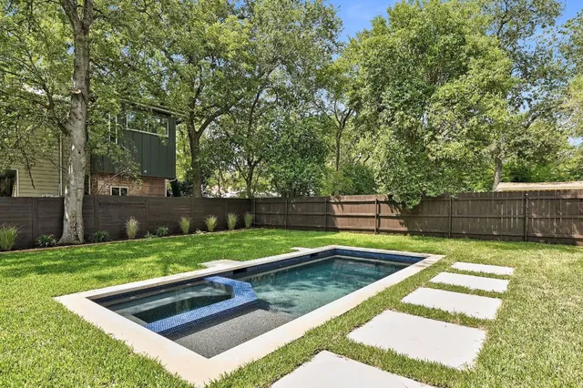 $2,075,000 | 1705 Cullen Avenue, Austin, TX 78757