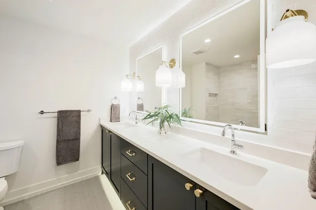 $2,075,000 | 1705 Cullen Avenue, Austin, TX 78757