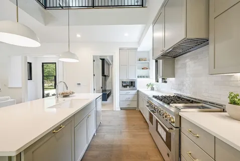 $2,075,000 | 1705 Cullen Avenue, Austin, TX 78757