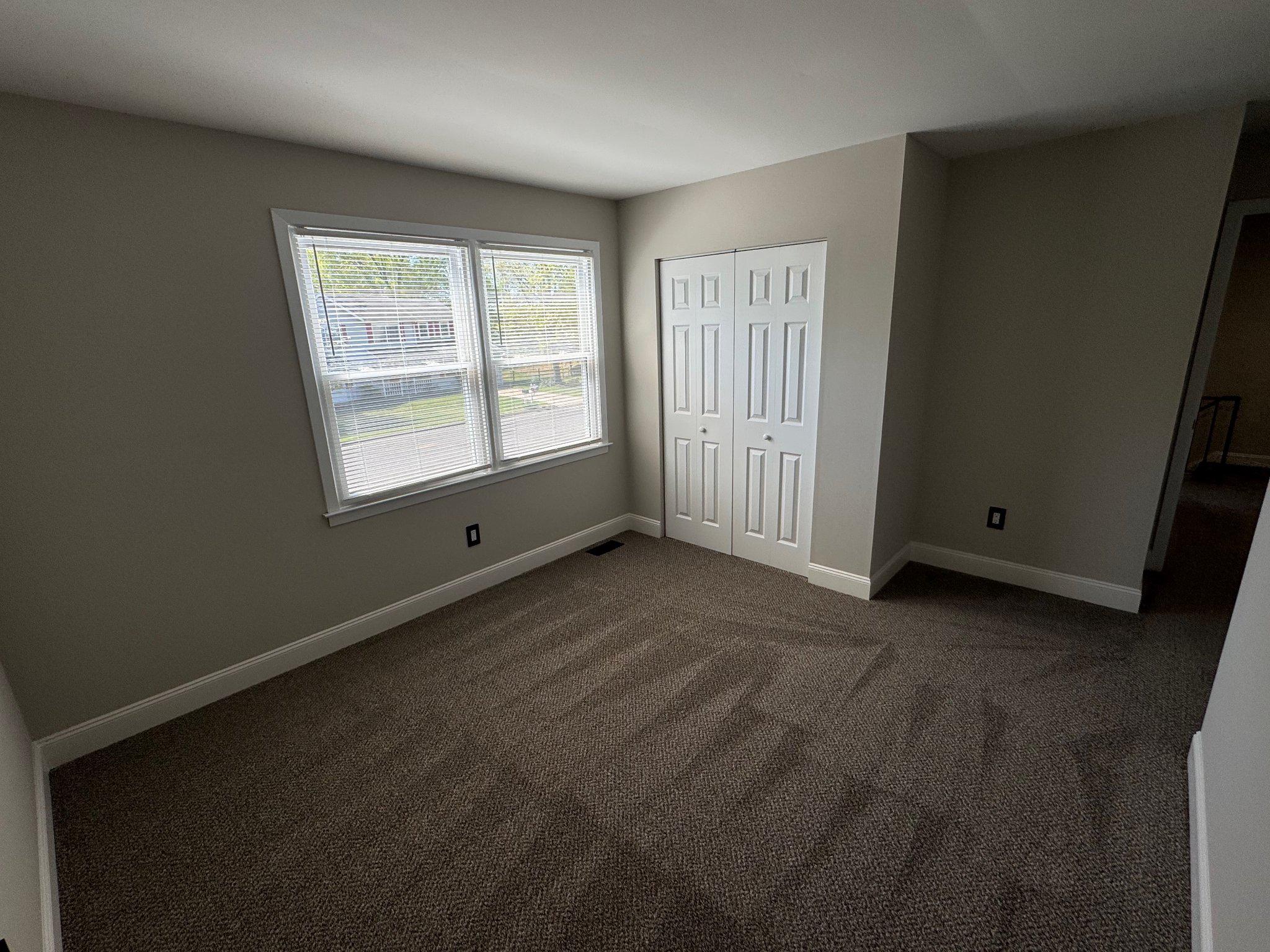 8 Framingham Road Beverly, NJ 08010 - Photo 27 of 35 an empty room with windows