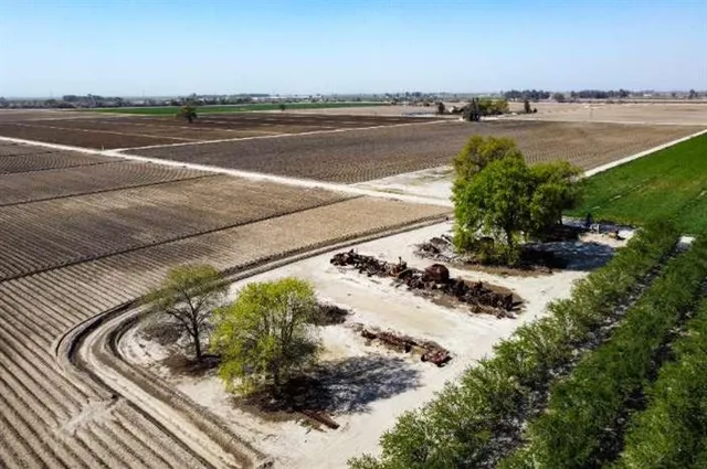 a view of a lake with a outdoor space