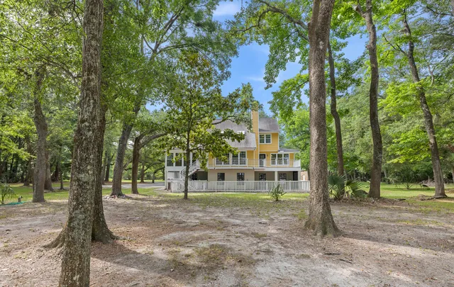 $997,850 | 6434 St Anthony Drive, Meggett, SC 29449