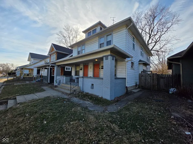 $975 | 316 North Denny Street, Indianapolis, IN 46201