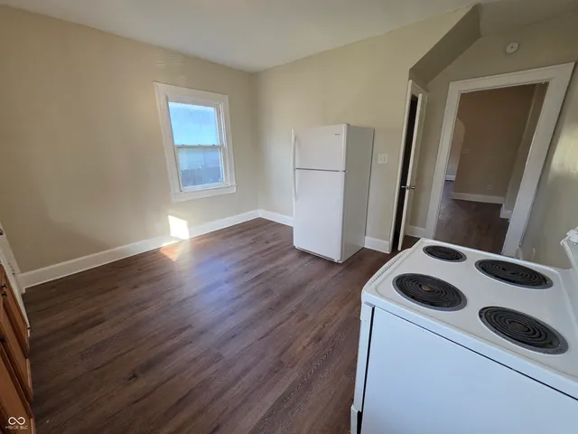 $975 | 316 North Denny Street, Indianapolis, IN 46201