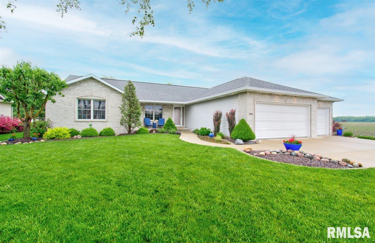 3616 St Anne's Drive Springfield, IL 62712 - Photo 1 of 42 Gallery Image 1