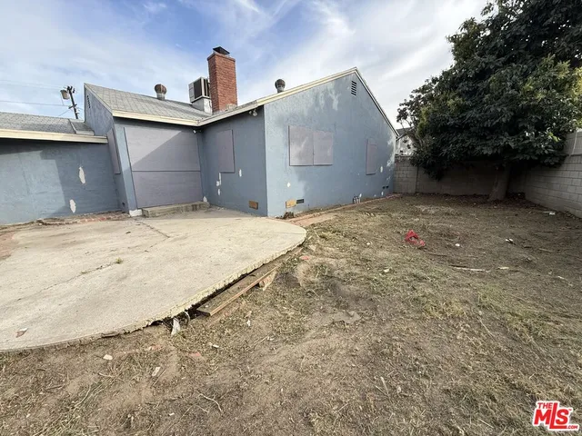 $699,000 | 7309 Cantaloupe Avenue, Van Nuys, CA 91405